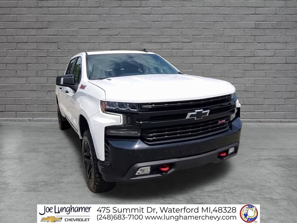 Used 2022 Chevrolet Silverado 1500 LT Trail Boss w/ LT Trail Boss Premium Package AWD/4WD video 3