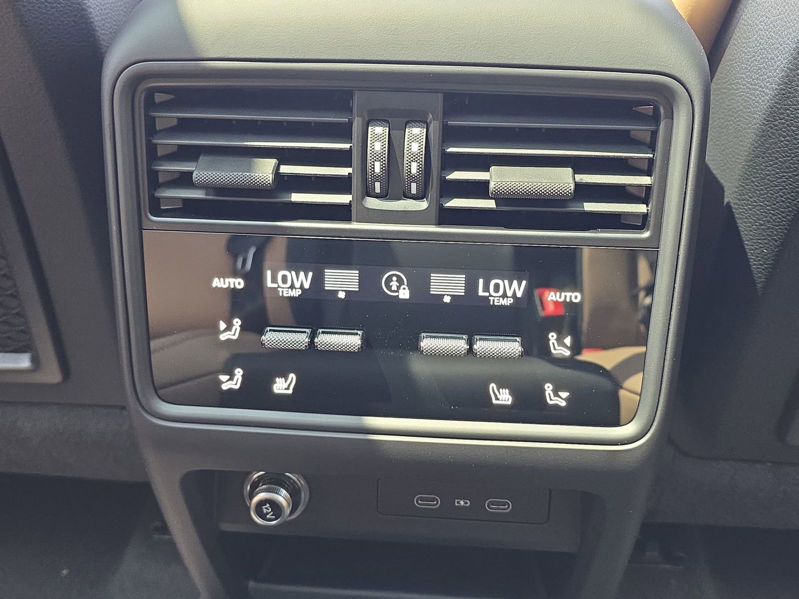 New 2026 Porsche Cayenne AWD/4WD image 16