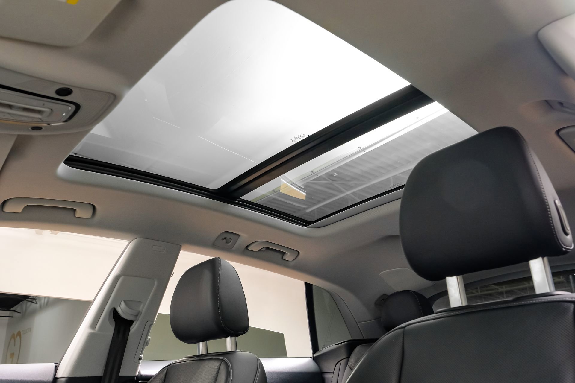 Used 2023 Audi Q8 Premium Plus w/ Premium Plus Package image 5