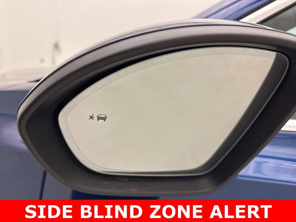 Used 2023 Buick Envision Essence image 6