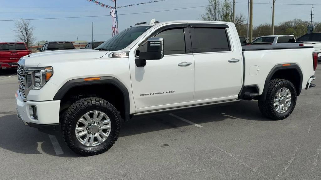 Used 2023 GMC Sierra 3500 Denali w/ Denali Ultimate Package AWD/4WD image 3