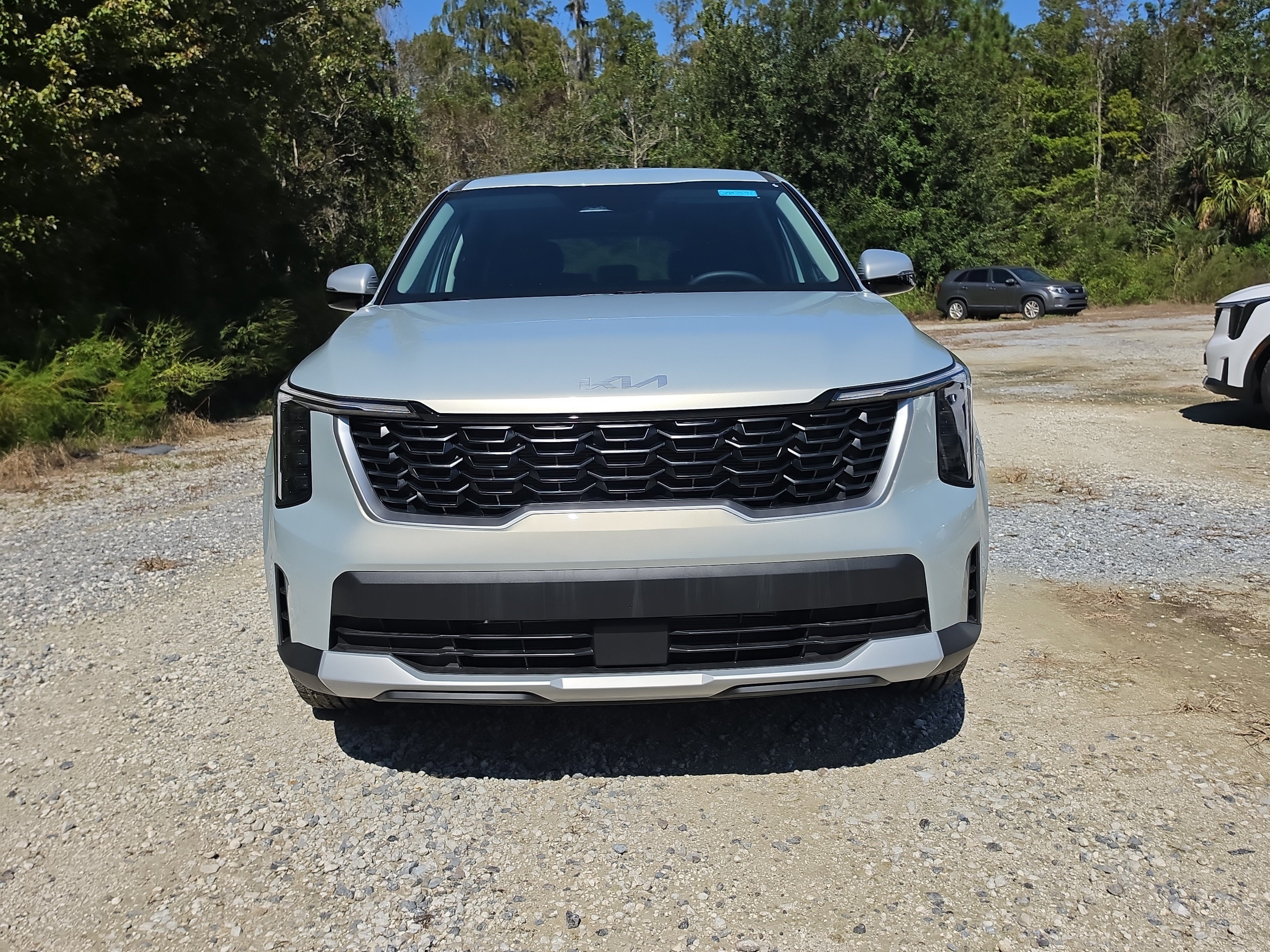 New 2026 Kia Sorento LX FWD image 3