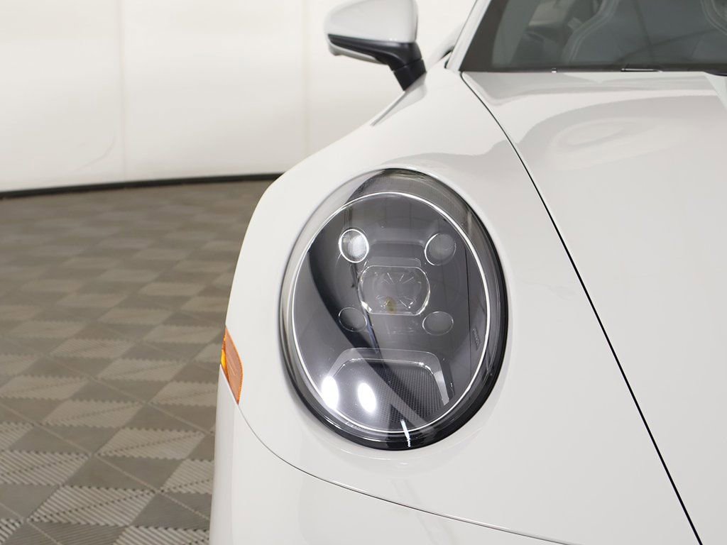 Used 2023 Porsche 911 Turbo image 15