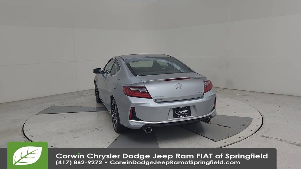 Used 2017 Honda Accord EX-L image 11