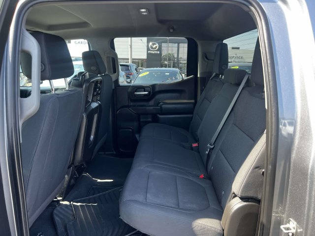 Used 2020 Chevrolet Silverado 1500 Custom w/ Custom Value Package AWD/4WD image 12