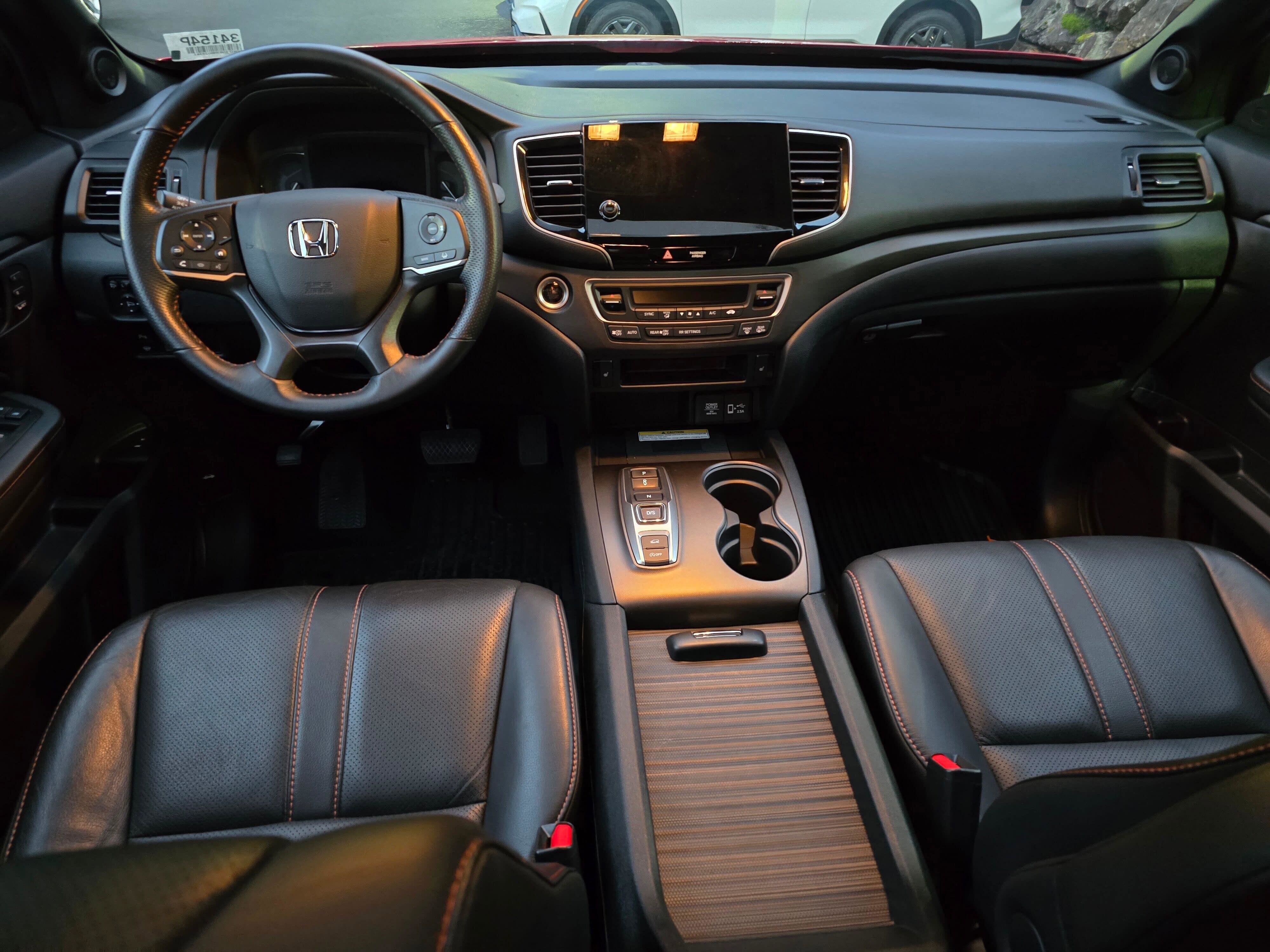 Certified 2022 Honda Passport TrailSport image 18