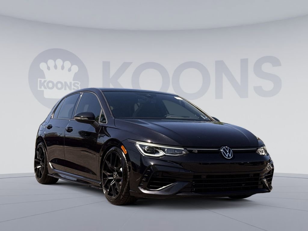 Used 2022 Volkswagen Golf R image 10