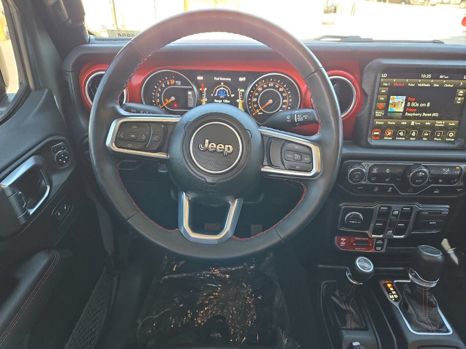 Used 2023 Jeep Gladiator Rubicon w/ Cold Weather Group AWD/4WD image 13