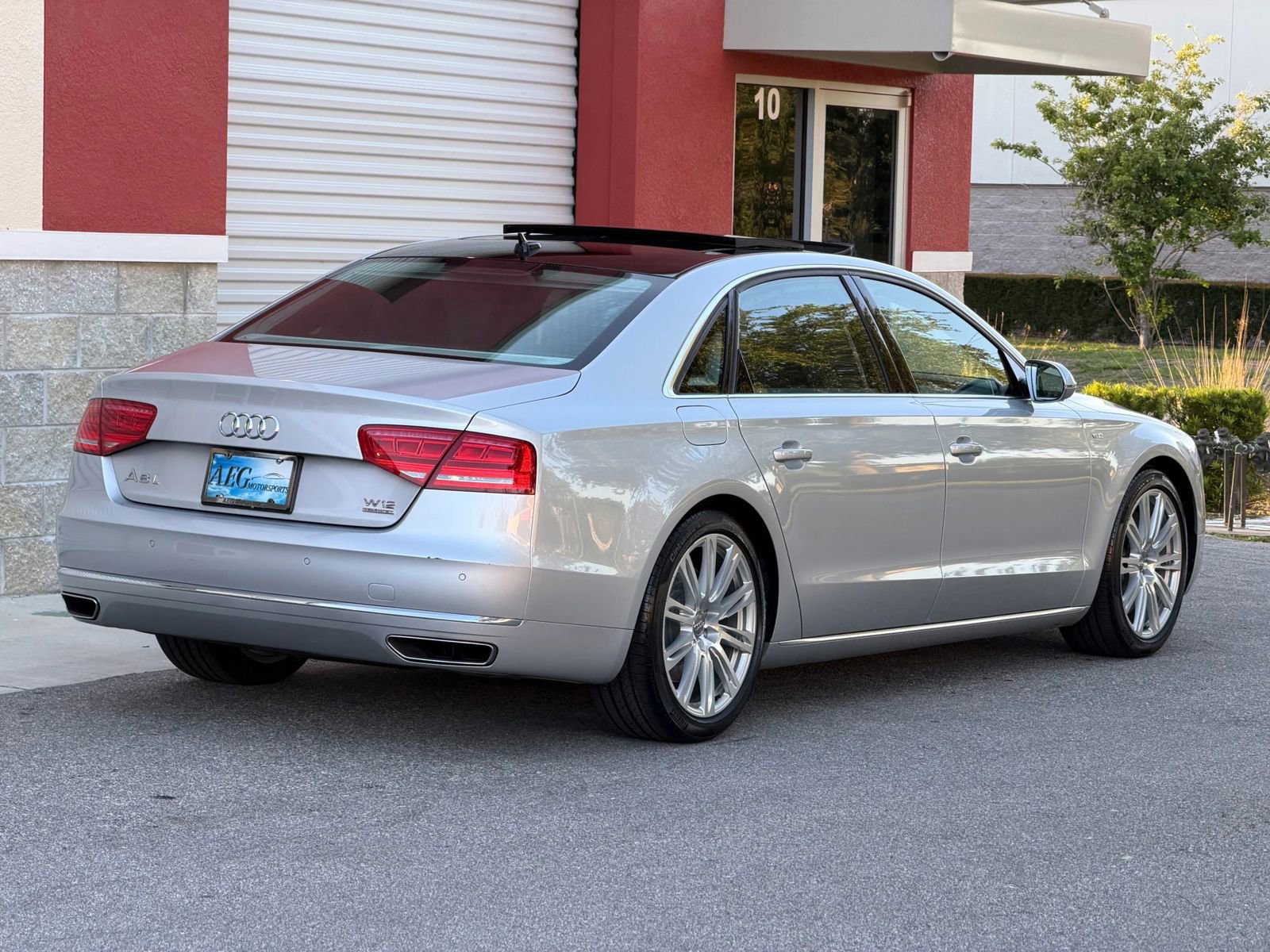 Used 2012 Audi A8 L W12 AWD/4WD image 8