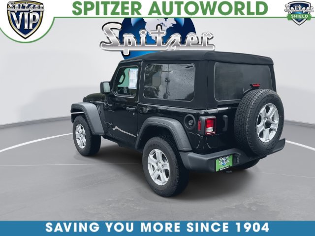 Used 2022 Jeep Wrangler Sport AWD/4WD image 8