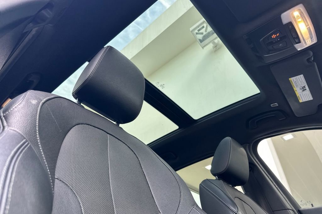 Used 2018 BMW X1 sDrive28i image 18