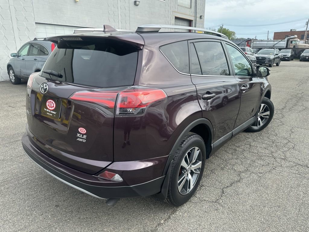 Used 2017 Toyota RAV4 XLE w/ Plus Special Value Package AWD/4WD image 6
