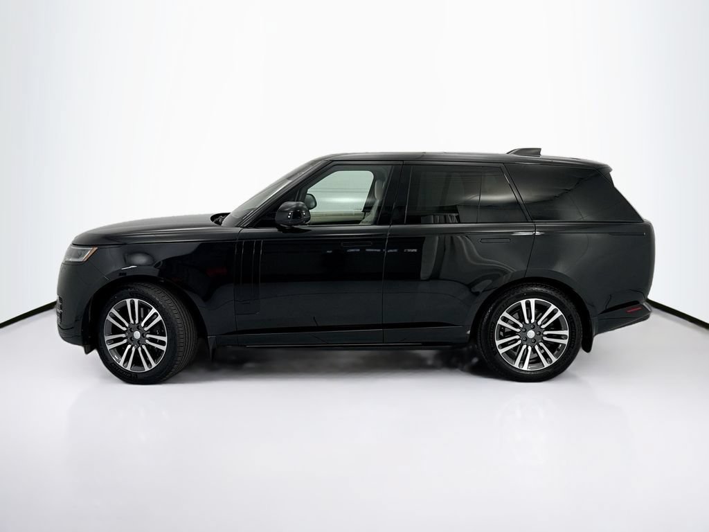 Certified 2023 Land Rover Range Rover SE AWD/4WD image 8