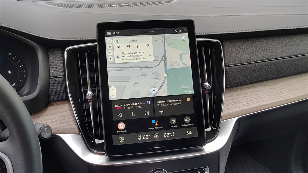 New 2026 Volvo XC90 B6 Plus w/ Protection Package image 21