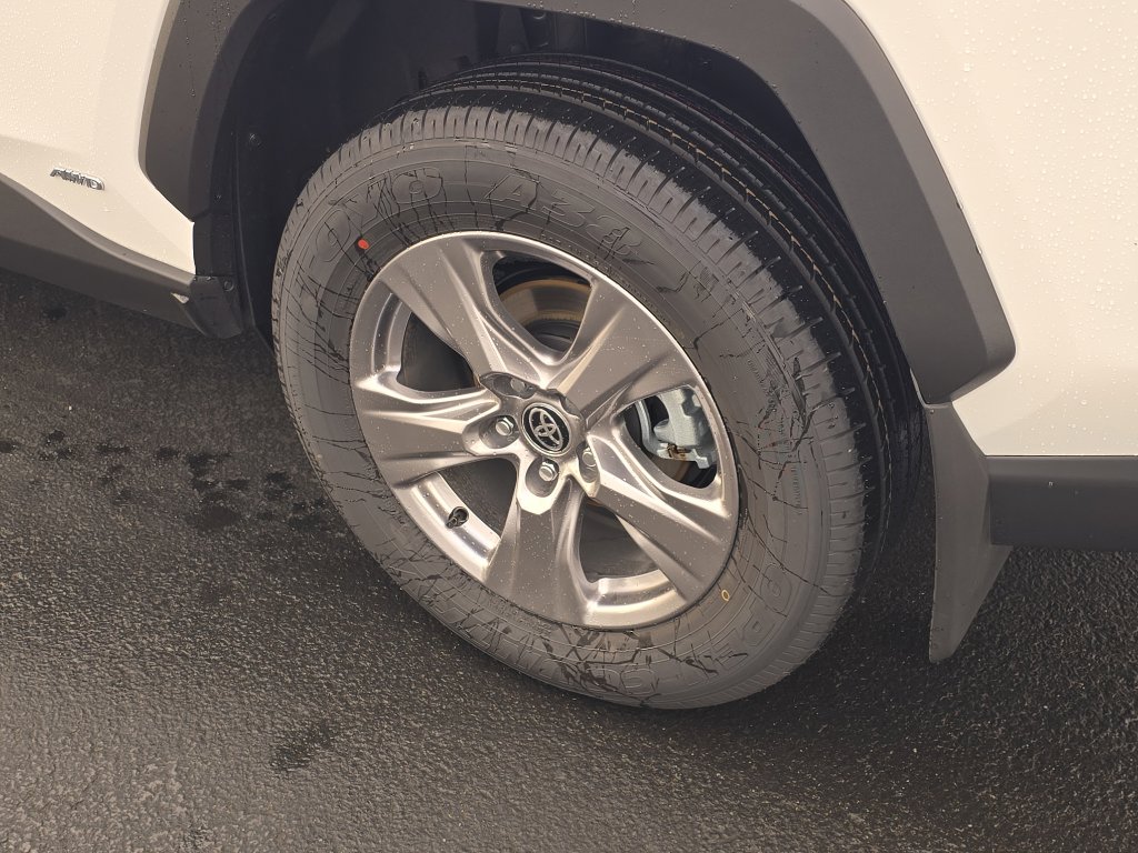 New 2025 Toyota RAV4 LE image 11