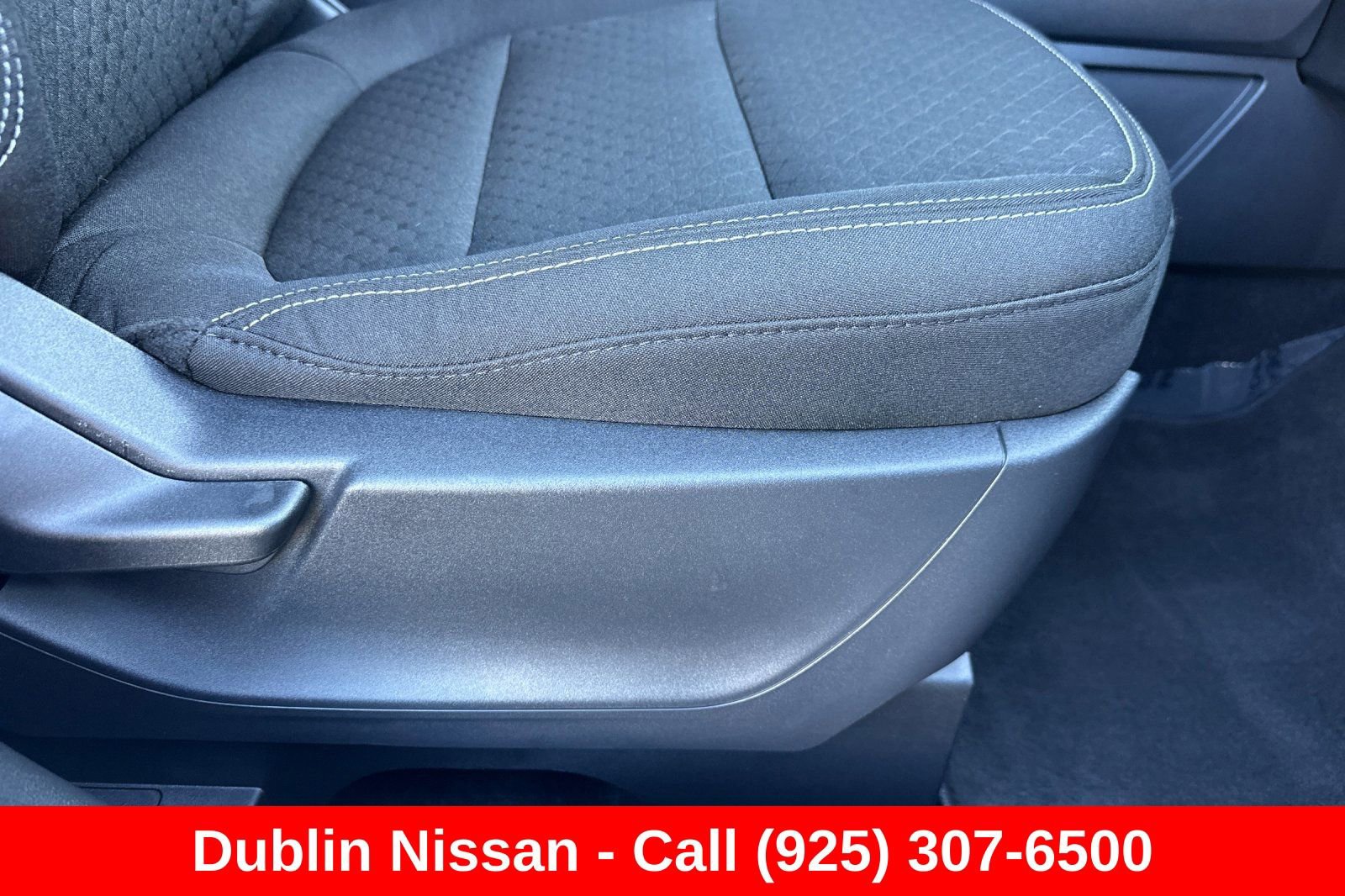 Used 2025 Ford Escape Active w/ Tech Pack #1 AWD/4WD image 24