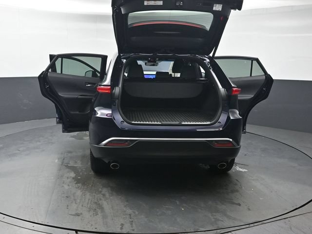 Certified 2024 Toyota Venza XLE AWD/4WD image 52