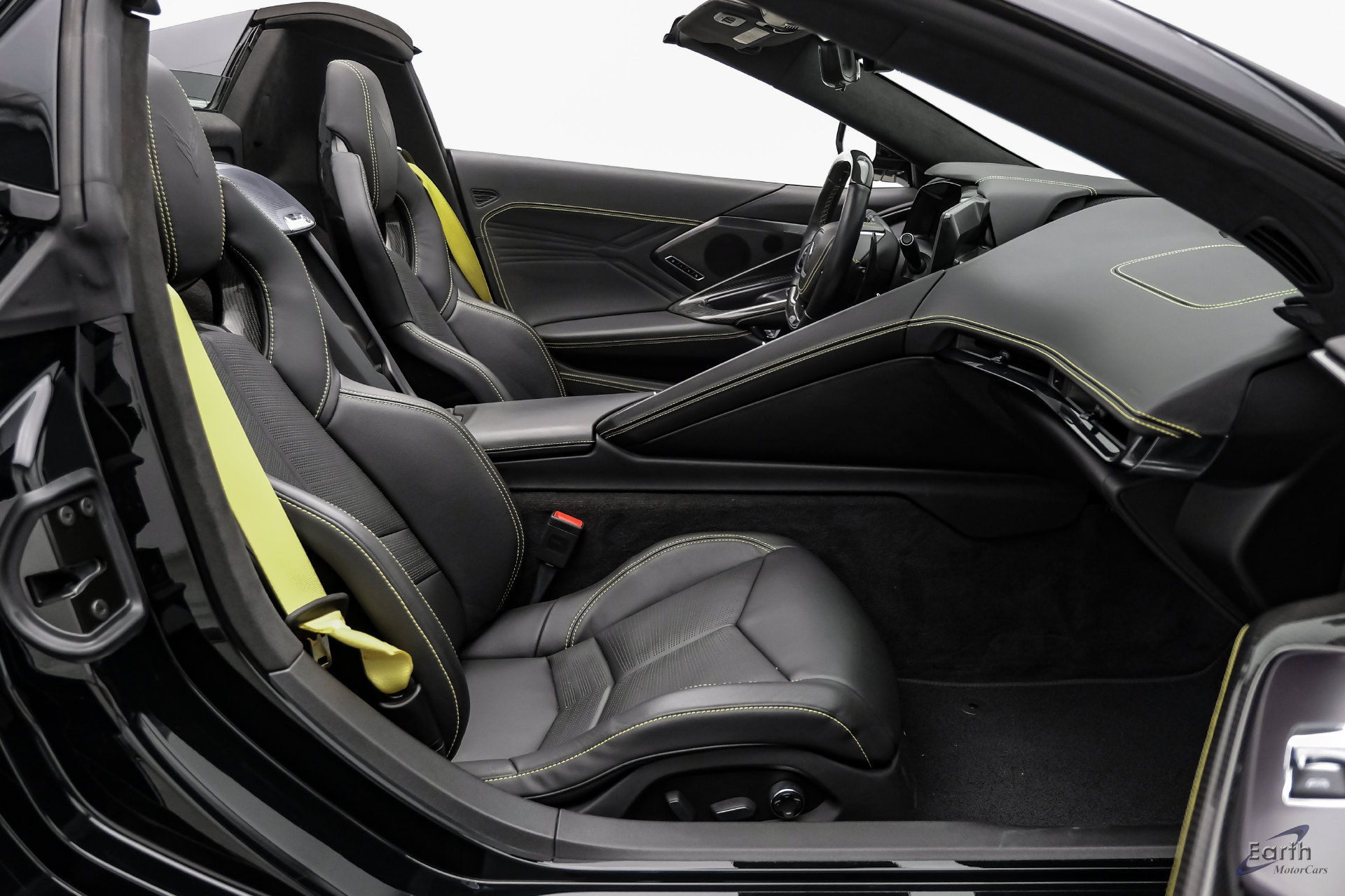 Used 2023 Chevrolet Corvette Z06 w/ Stealth Interior Trim Package RWD image 63