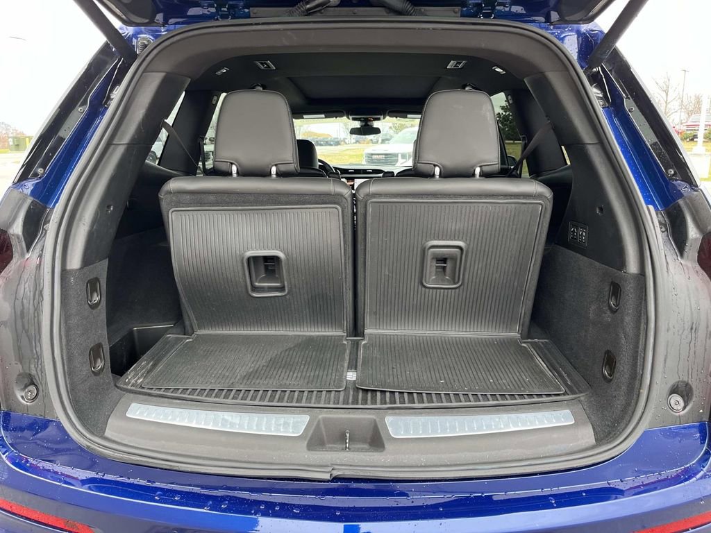 Certified 2024 Cadillac XT6 Premium Luxury image 11