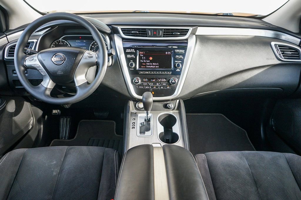Used 2016 Nissan Murano S image 11