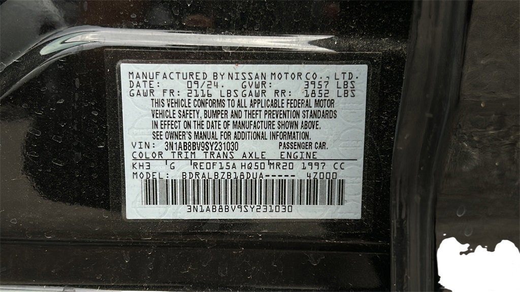 Used 2025 Nissan Sentra S image 11