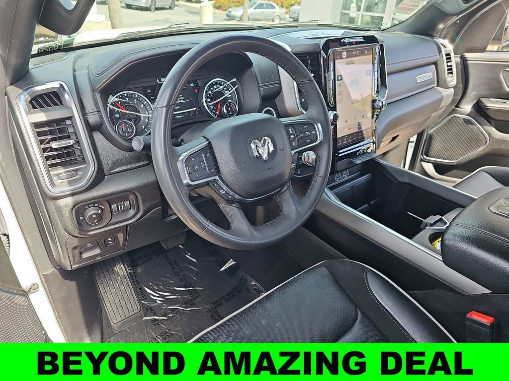 Used 2025 RAM 1500 Laramie AWD/4WD image 18