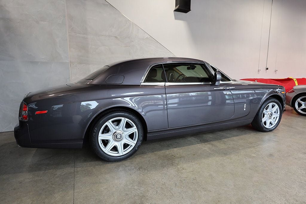 Used 2010 Rolls-Royce Phantom Coupe RWD image 6