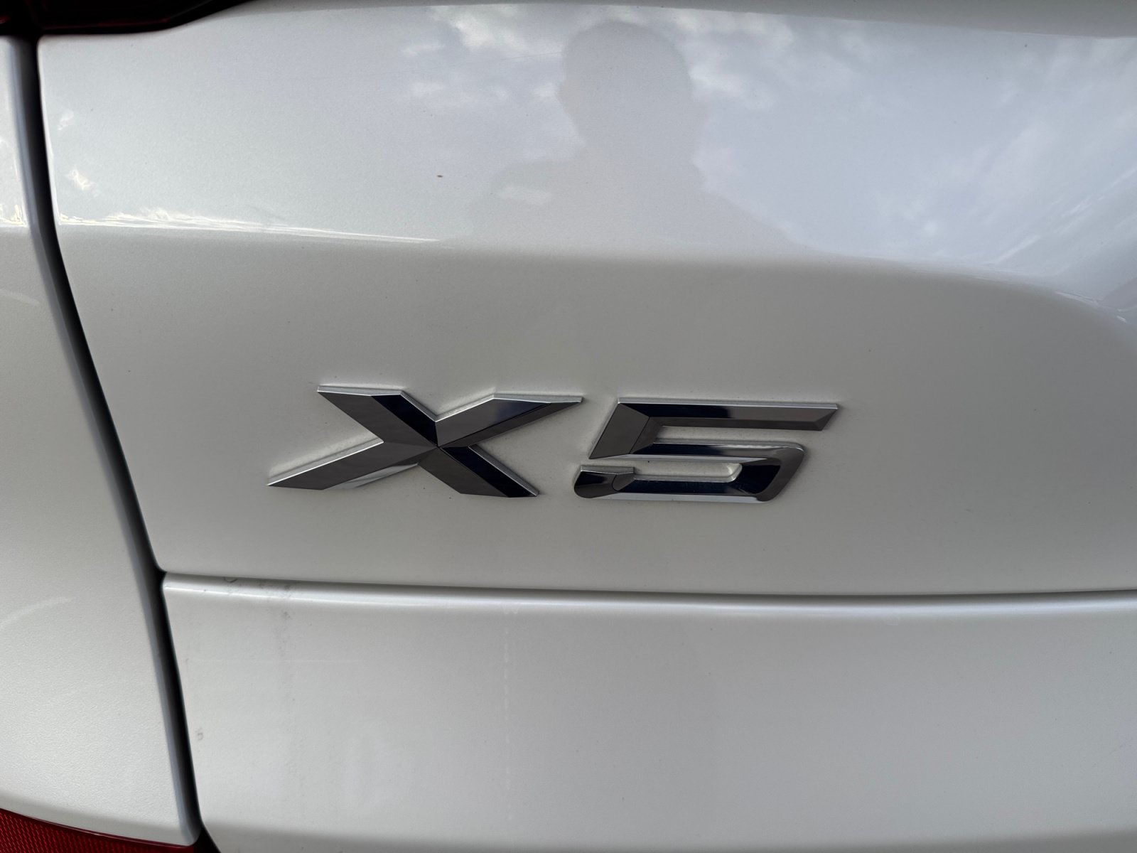 Used 2021 BMW X5 xDrive40i w/ M Sport Package AWD/4WD image 23