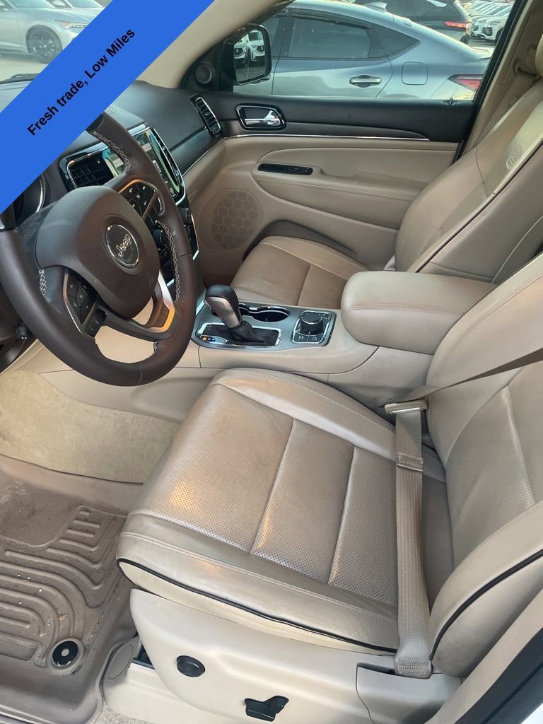 Used 2020 Jeep Grand Cherokee Overland image 6