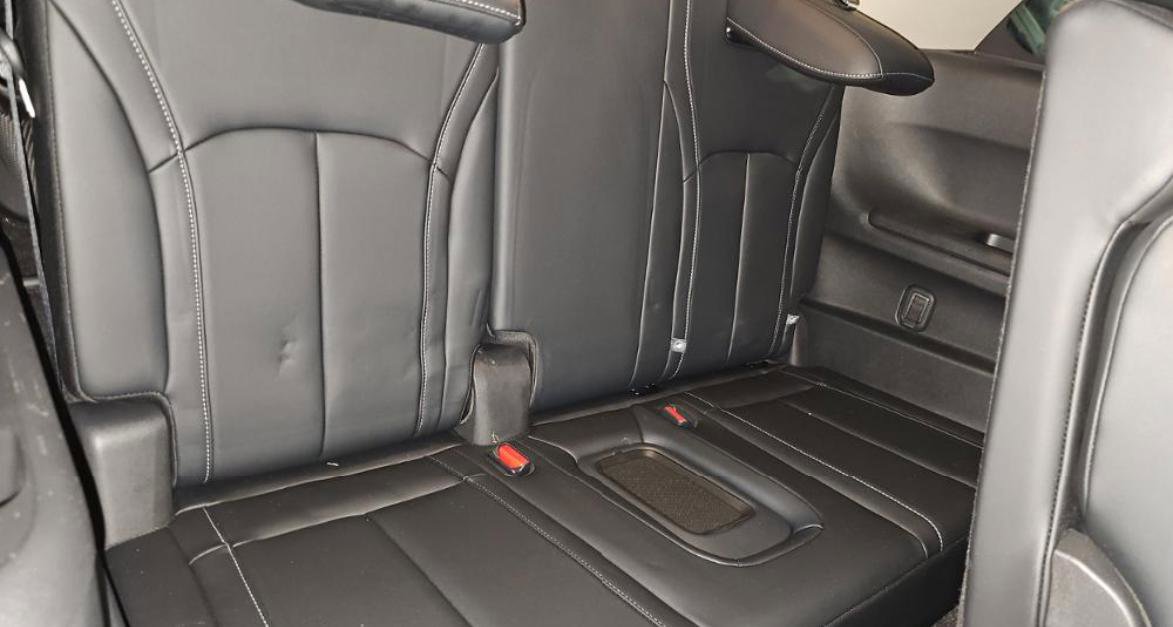 Certified 2023 INFINITI QX60 Luxe w/ Cargo Package image 15