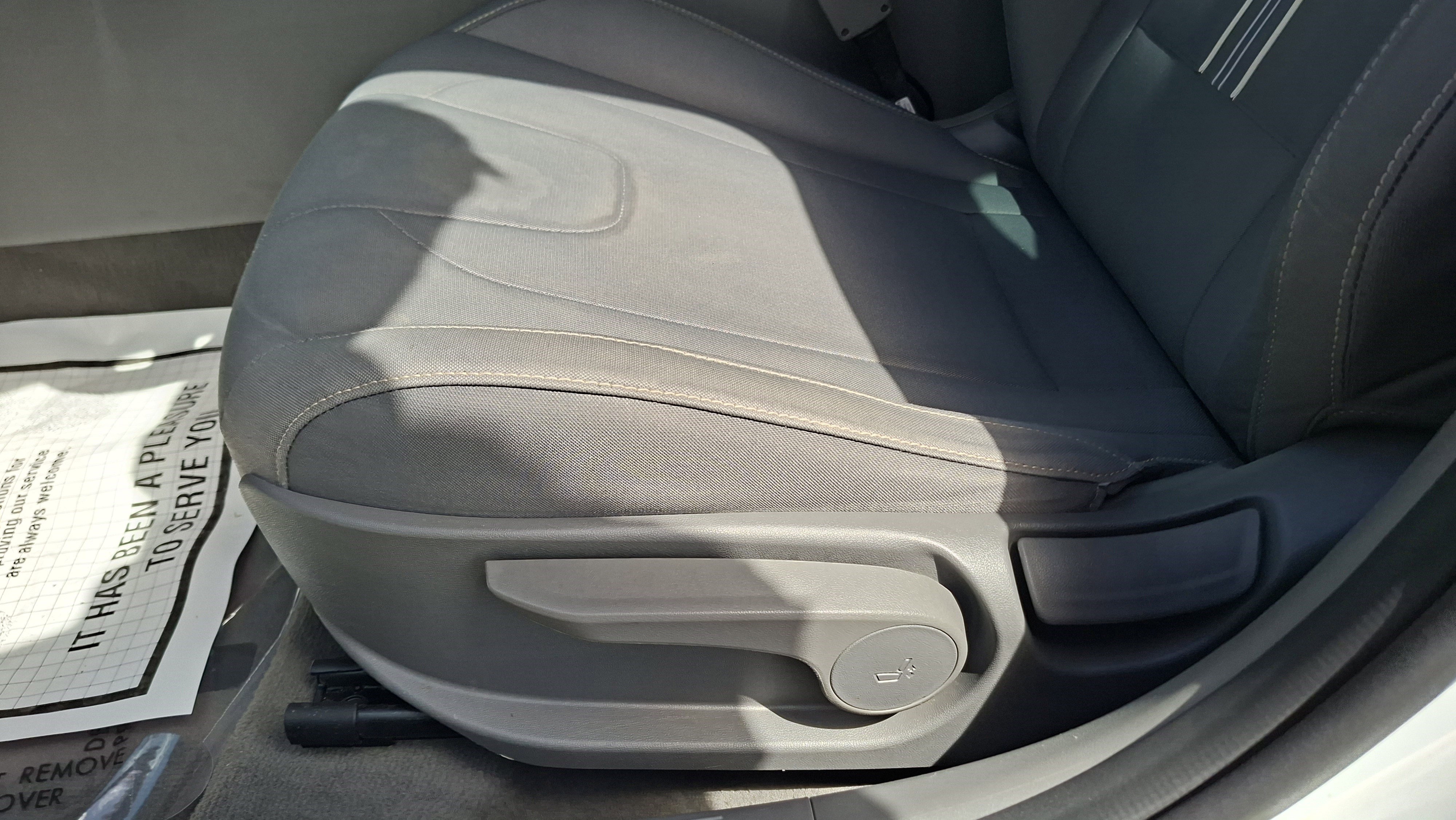 Used 2021 Hyundai Elantra SEL FWD image 18