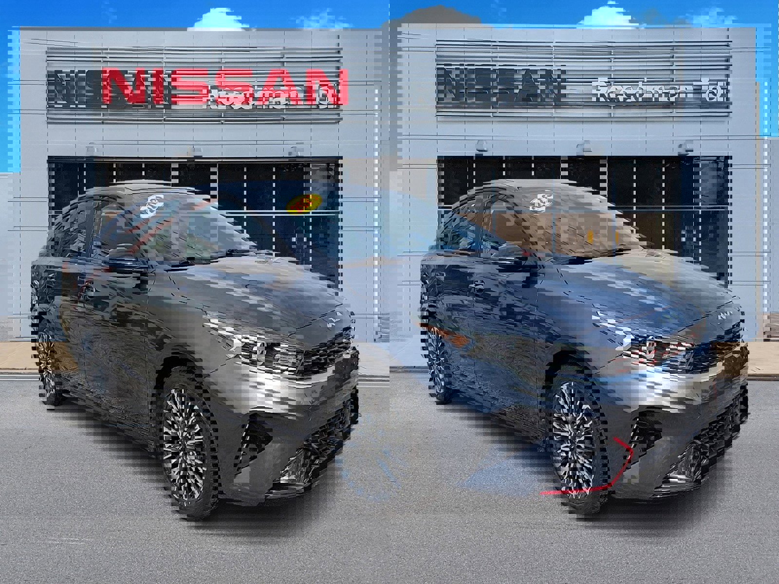 Used 2023 Kia Forte GT-Line image 1