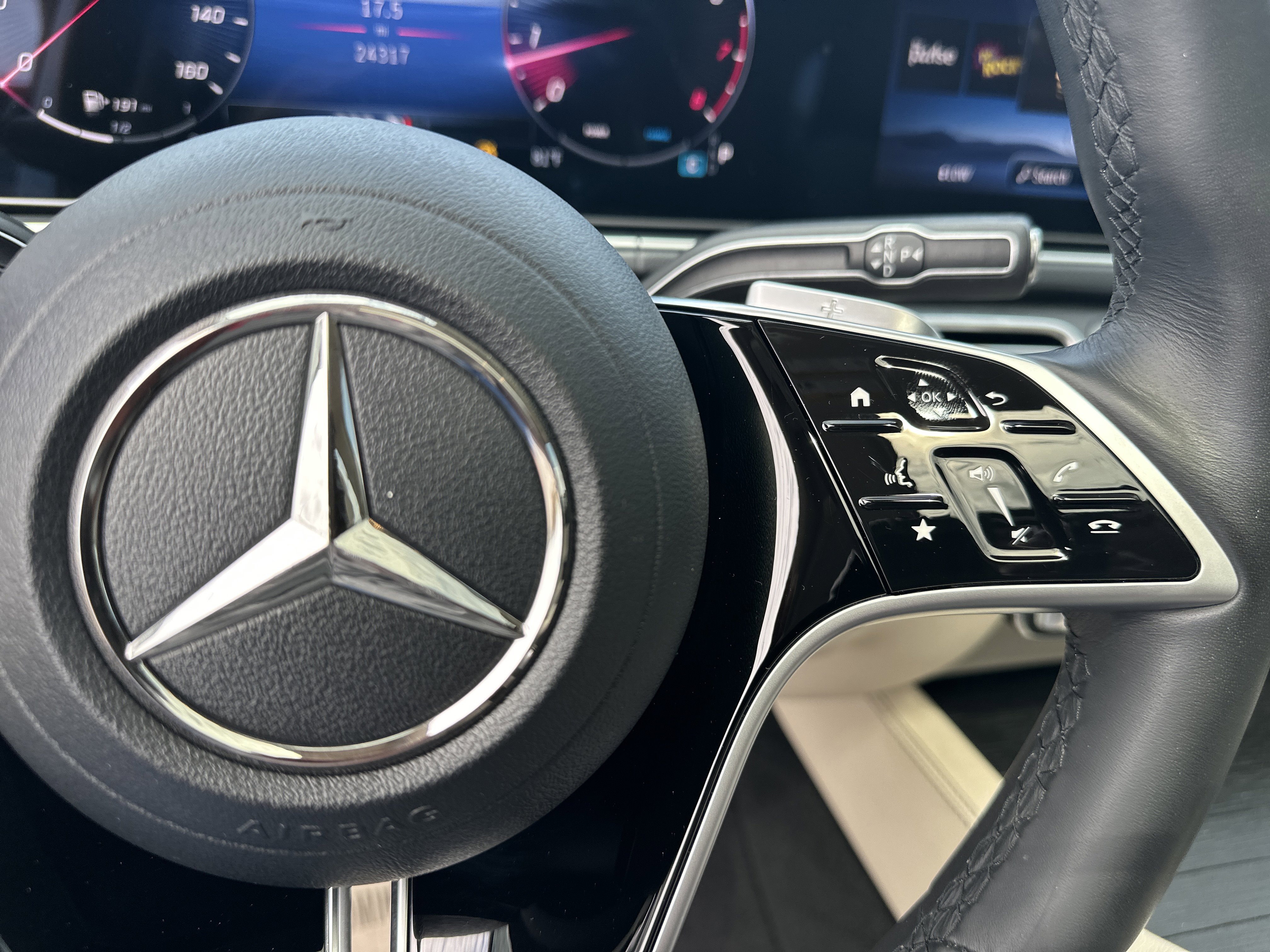 Used 2024 Mercedes-Benz GLE 350 4MATIC image 26