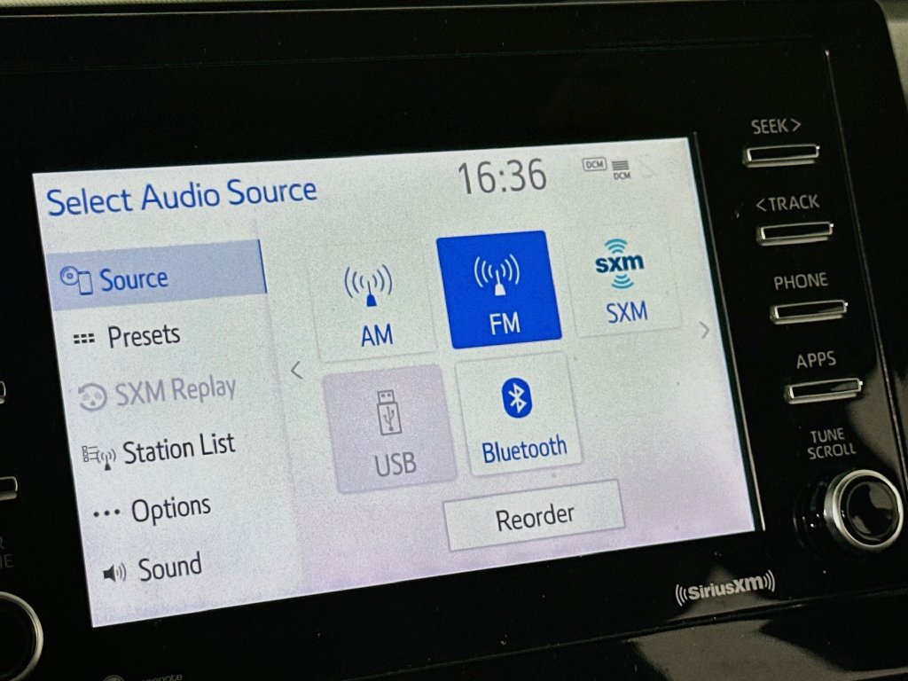 Used 2021 Toyota Camry LE FWD image 28