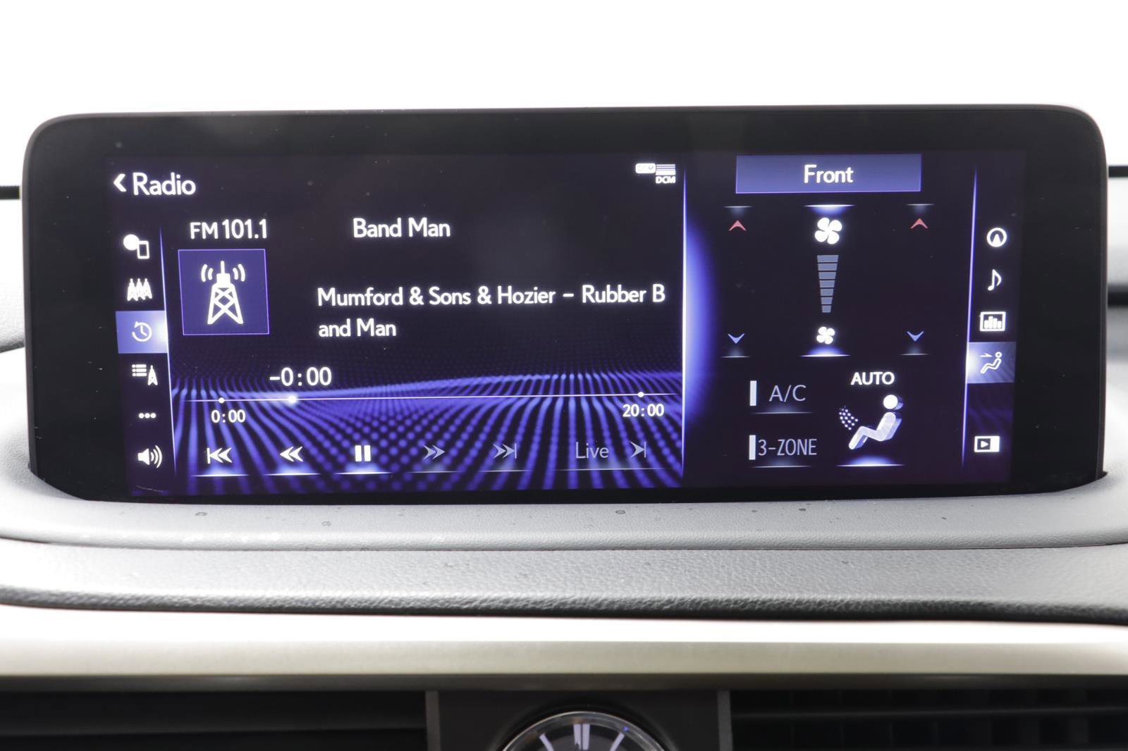 Used 2022 Lexus RX 350L Premium image 8