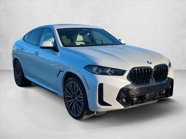 Certified 2024 BMW X6 xDrive40i w/ Premium Package AWD/4WD image 3