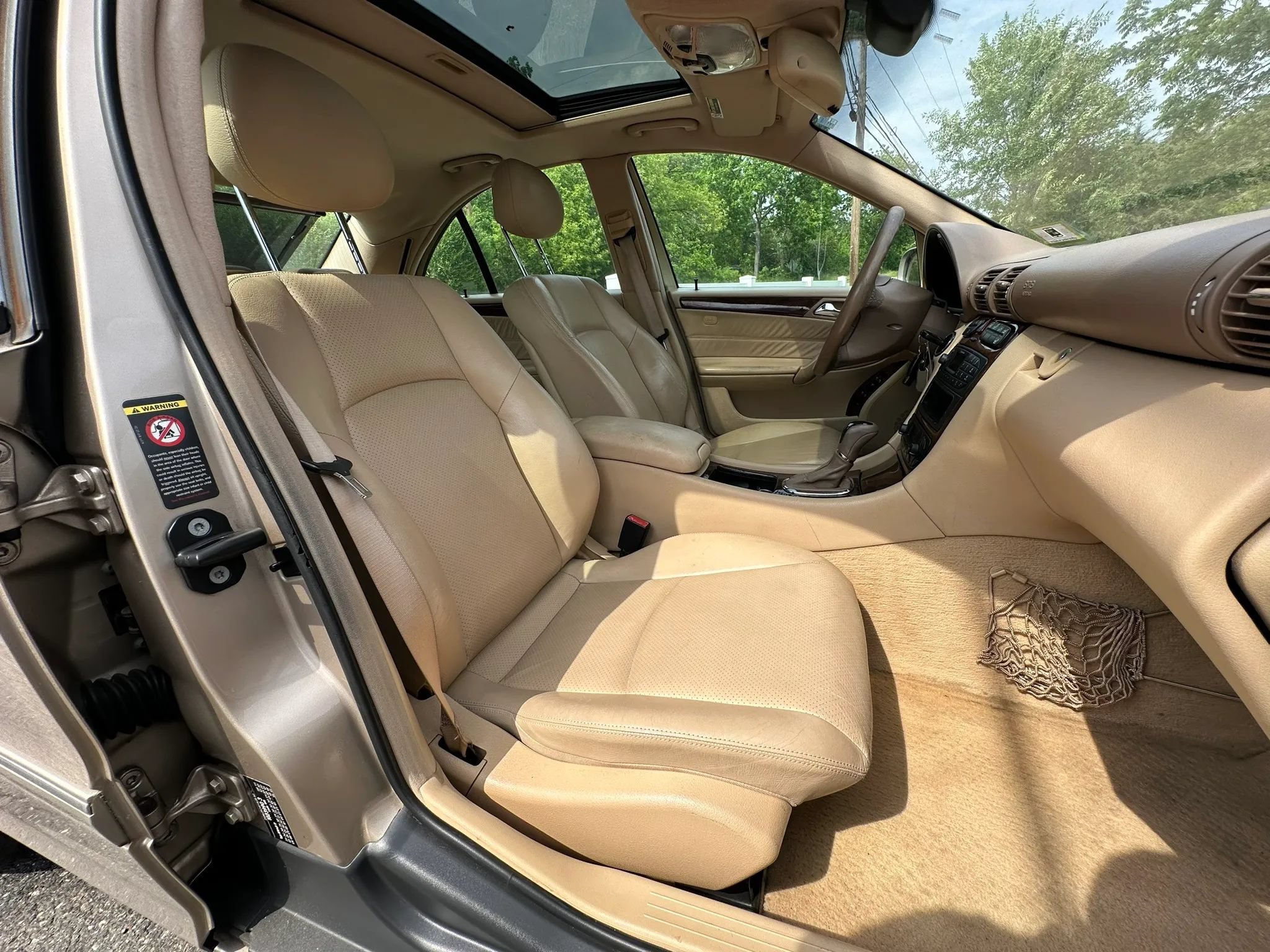 Used 2001 Mercedes-Benz C 320 Sedan image 15