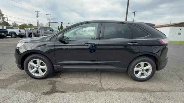 Used 2017 Ford Edge SE AWD/4WD image 5