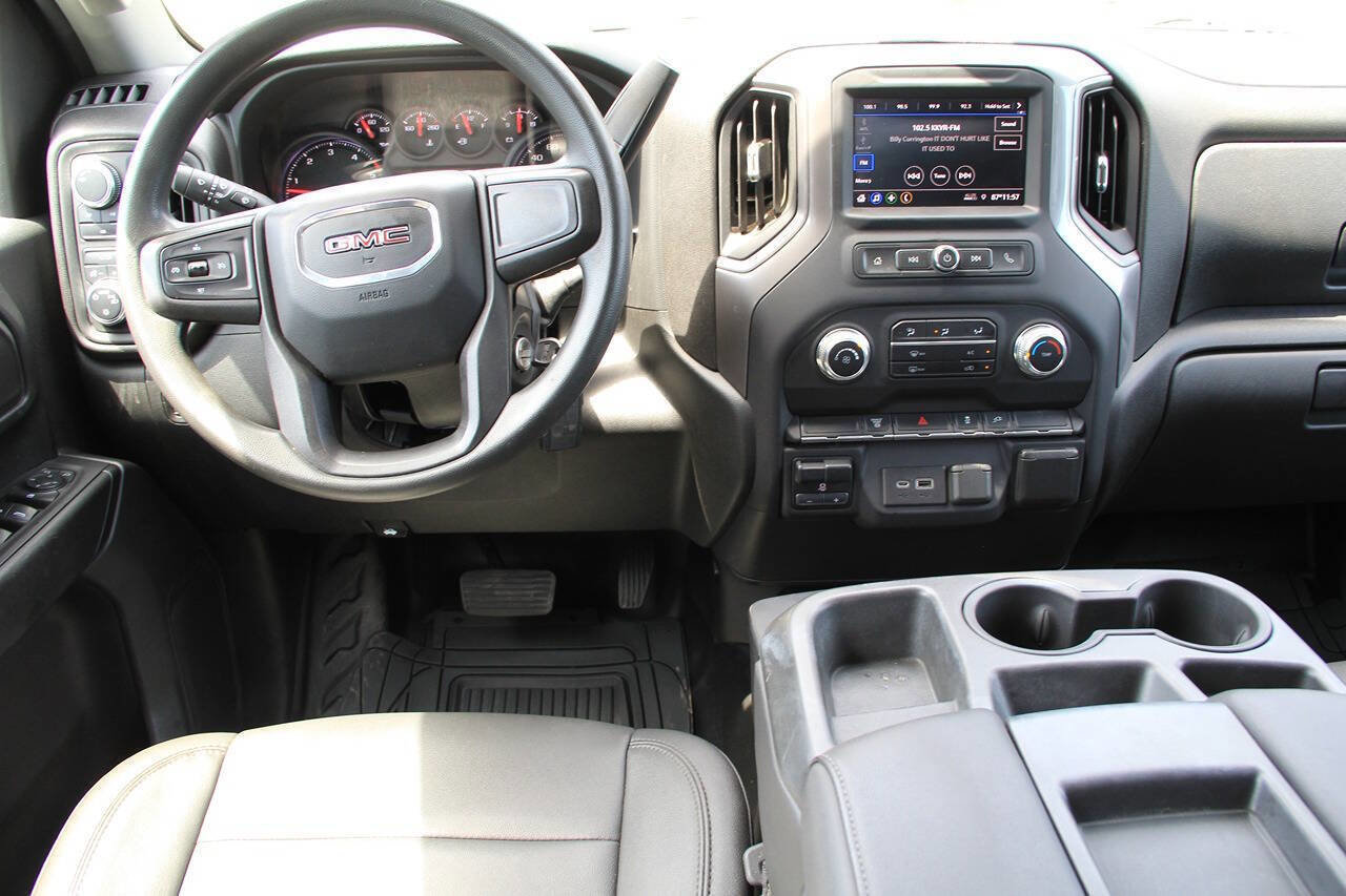 Used 2021 GMC Sierra 3500 4x4 Crew Cab w/ Convenience Package image 23