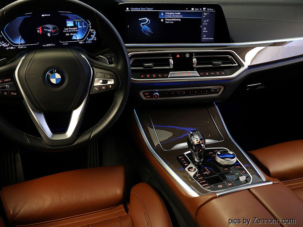 Certified 2023 BMW X5 xDrive45e w/ Executive Package image 17