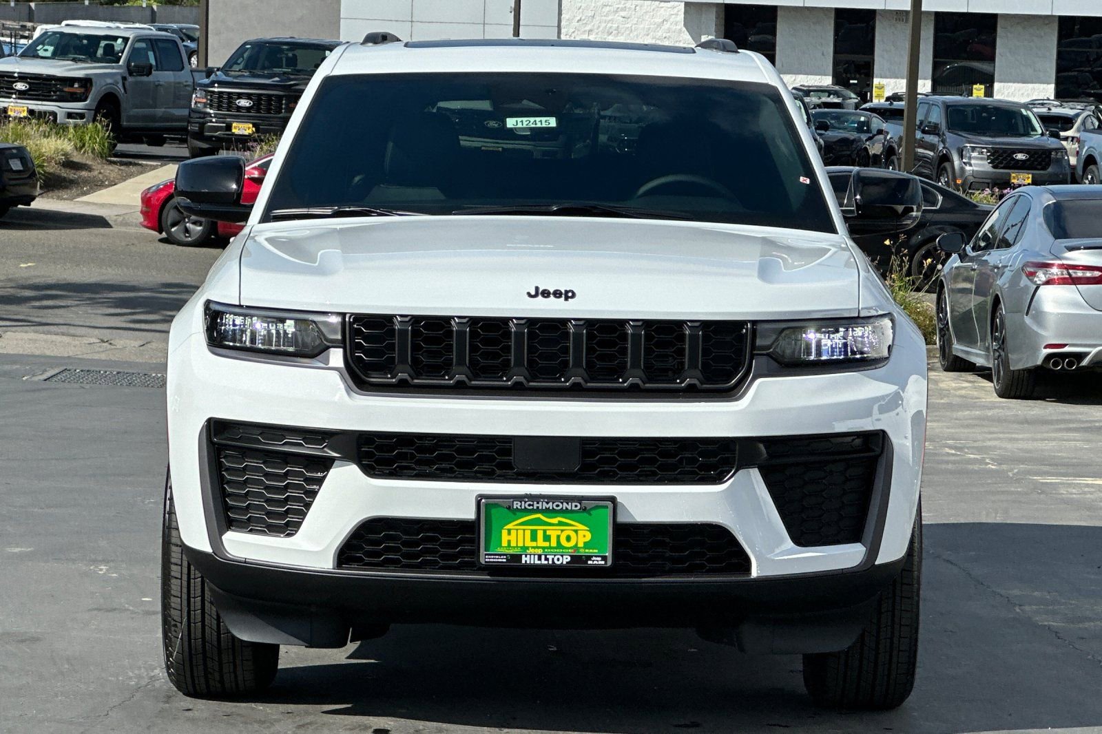 New 2026 Jeep Grand Cherokee L 4WD image 9
