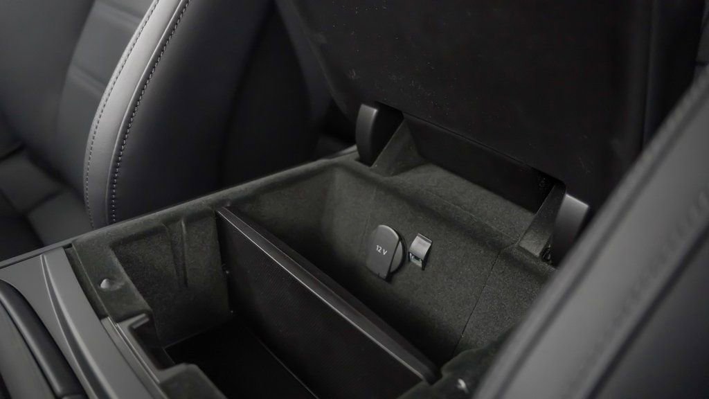 New 2025 Porsche Panamera Turbo AWD/4WD image 34