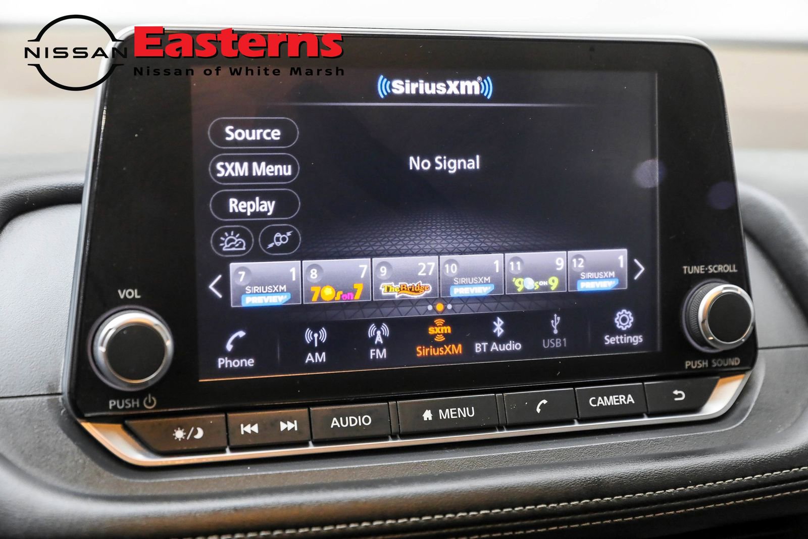 Used 2023 Nissan Rogue SV image 19