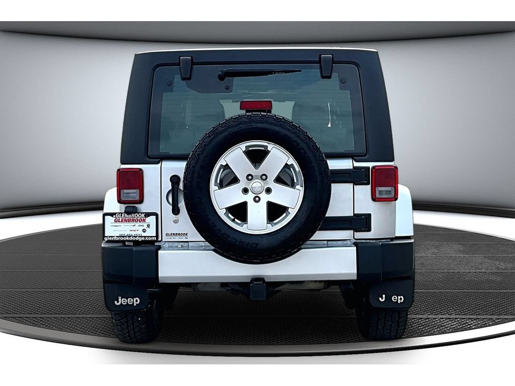 Used 2011 Jeep Wrangler Unlimited Sahara w/ Dual Top Group AWD/4WD image 6