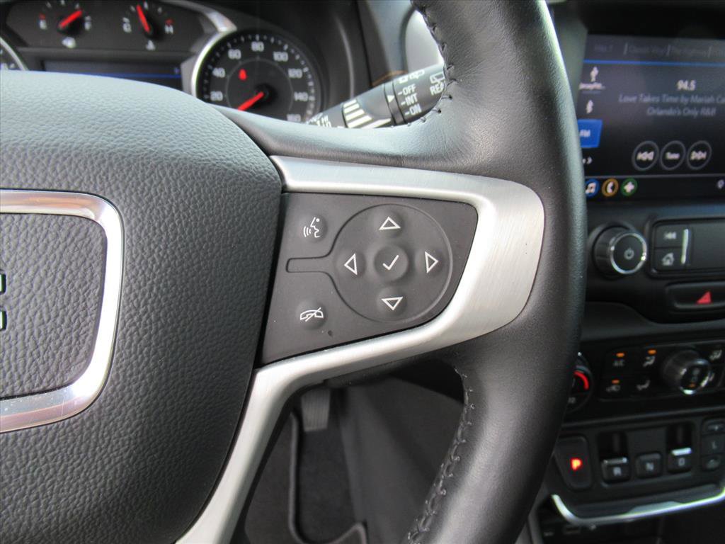 Used 2020 GMC Terrain SLT w/ Preferred Package image 18