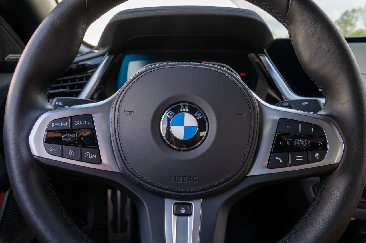 Used 2025 BMW Z4 M40i w/ Edition RWD image 31