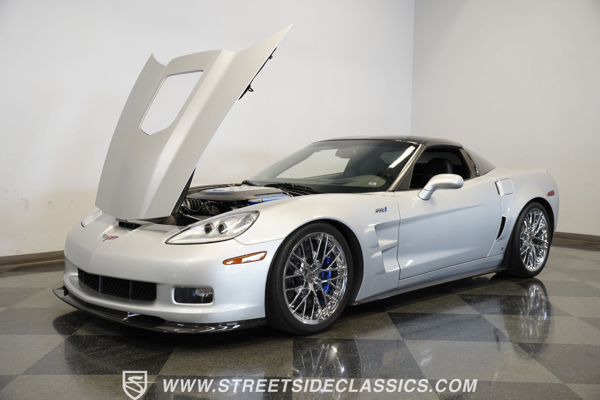 Used 2009 Chevrolet Corvette ZR1 w/ Preferred Equipment Group image 32