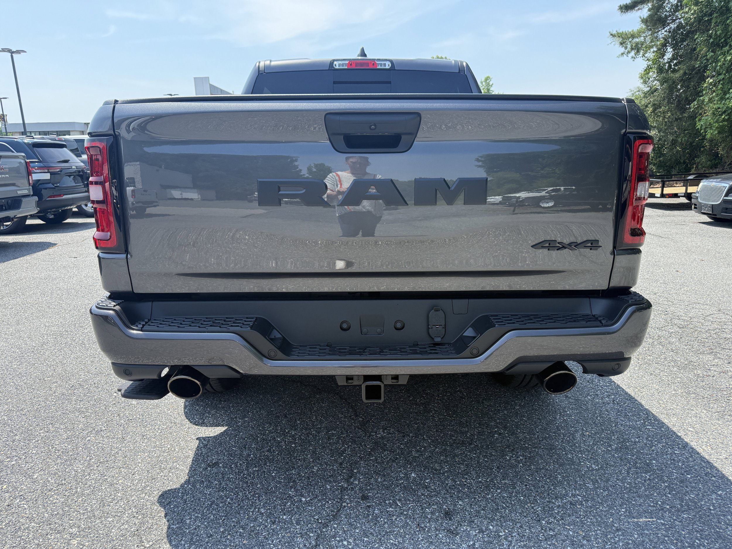 New 2026 RAM 1500 Express AWD/4WD image 6