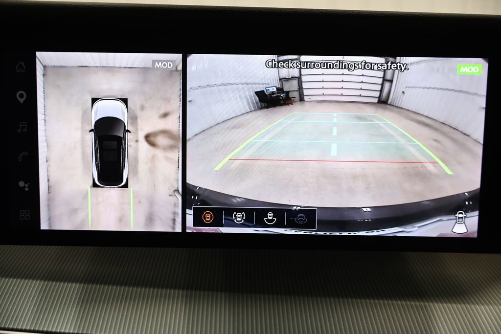 Used 2025 Nissan Murano Platinum image 31