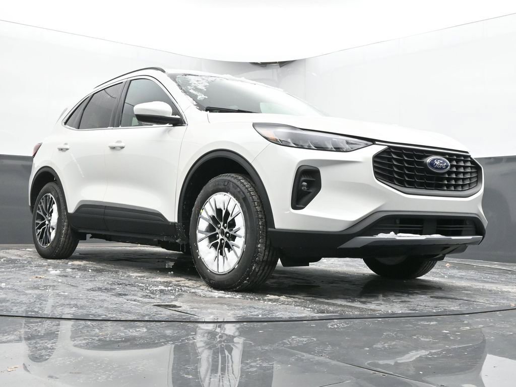 New 2026 Ford Escape Base w/ Class II Trailer Tow Package image 43